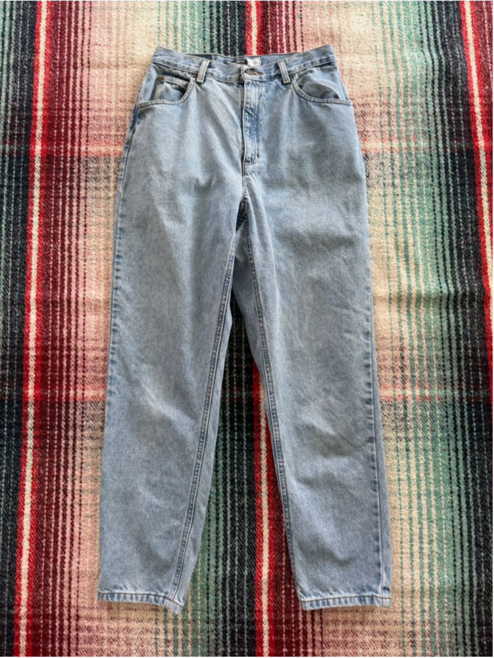 Vintage Liz Claiborne Light Wash Tapered Jeans 8(28x28)